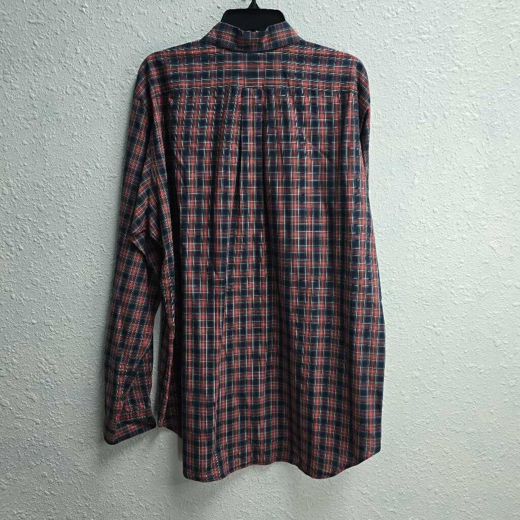 Classic Fit Button Down Shirt