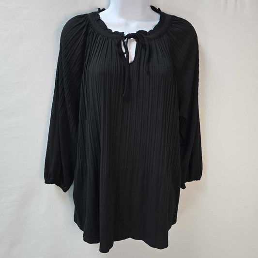 Investments - Womens Blouse - NWT - Size L