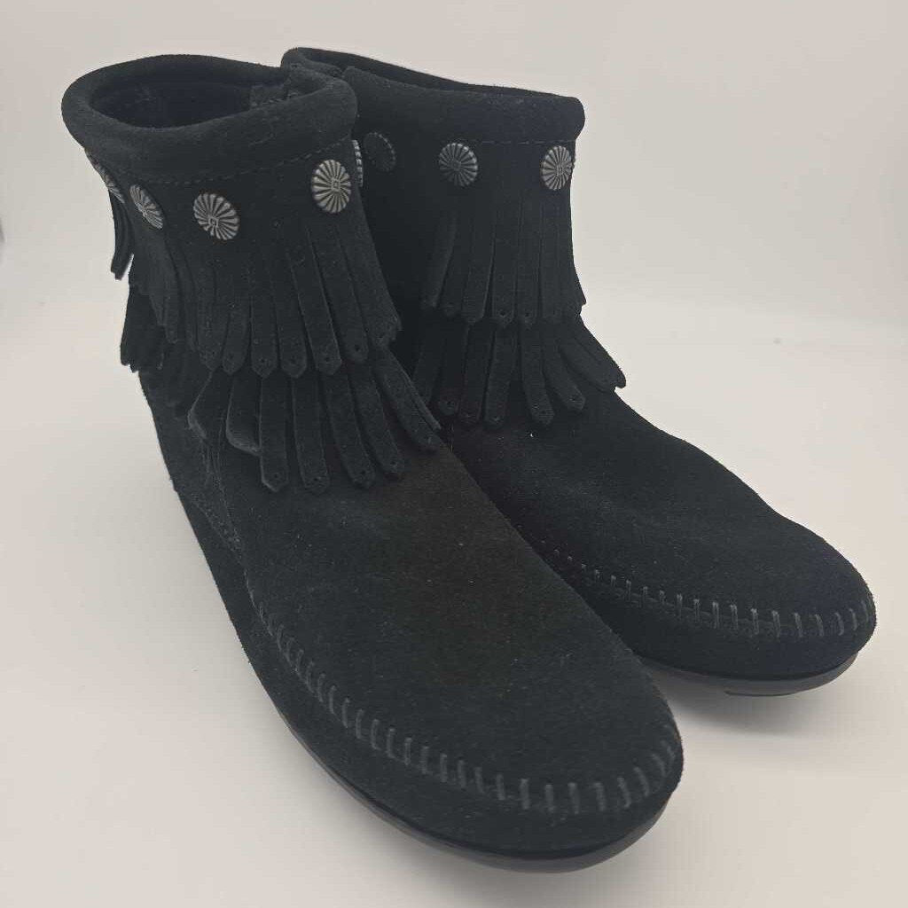 fringe boots - LIKE NEW