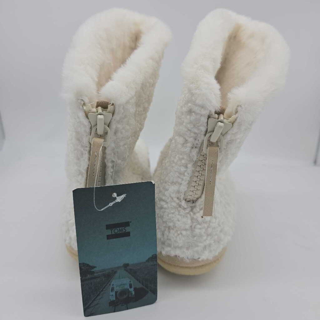 slippers - NWT