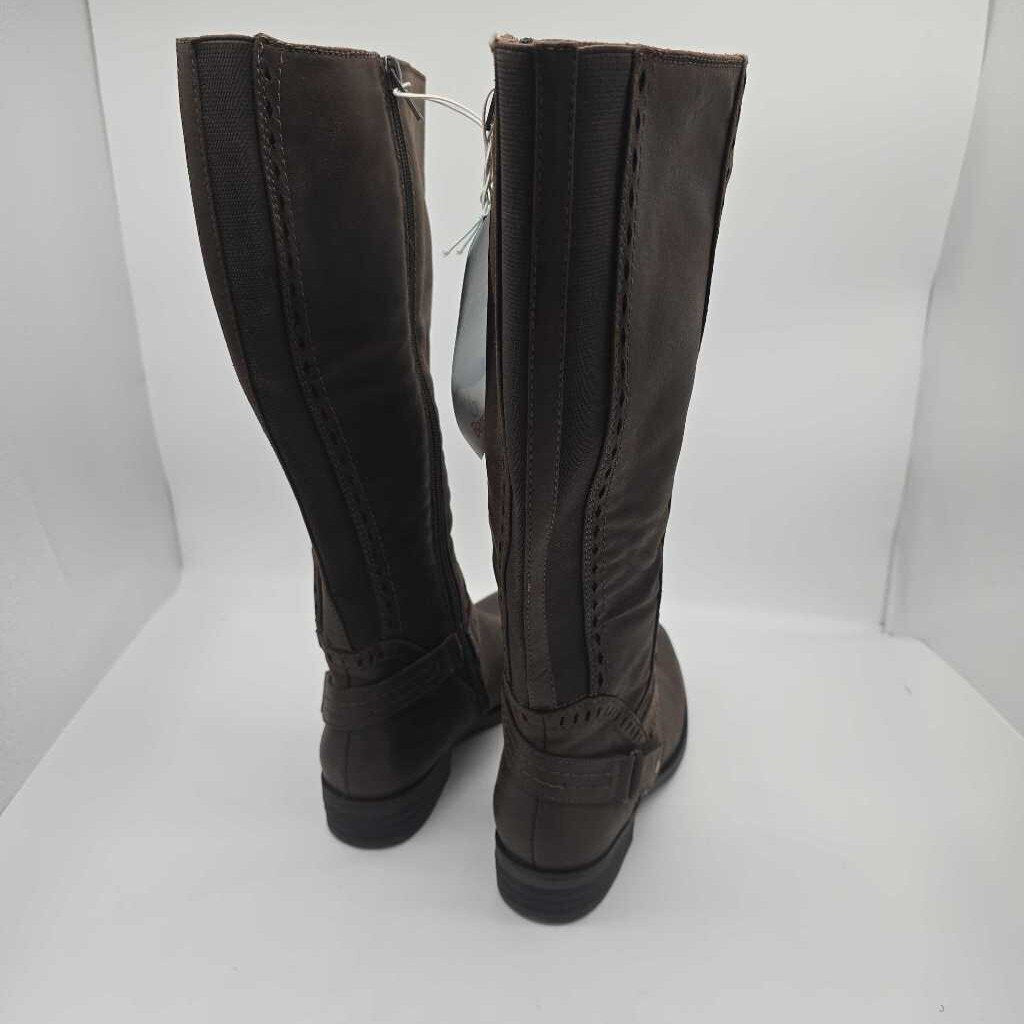 tall boots - wide calf - NWT