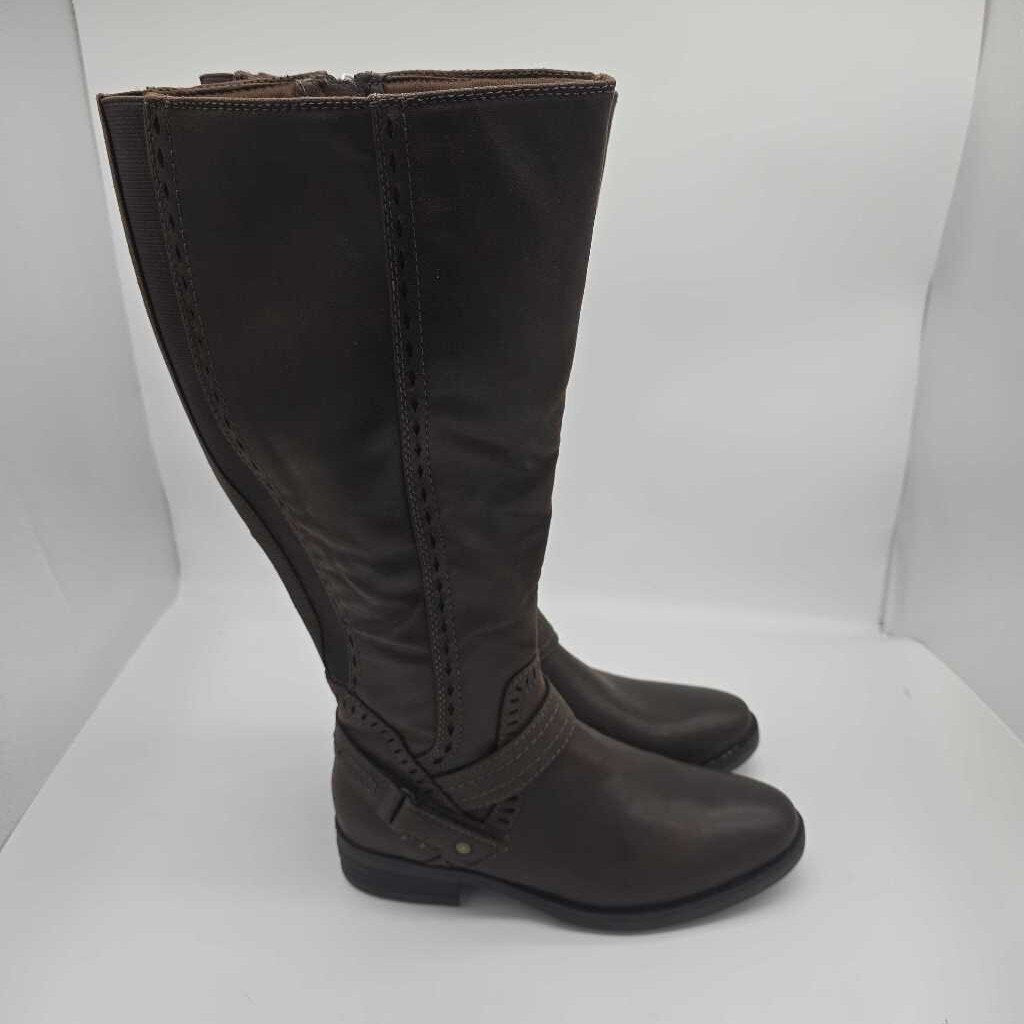 tall boots - wide calf - NWT