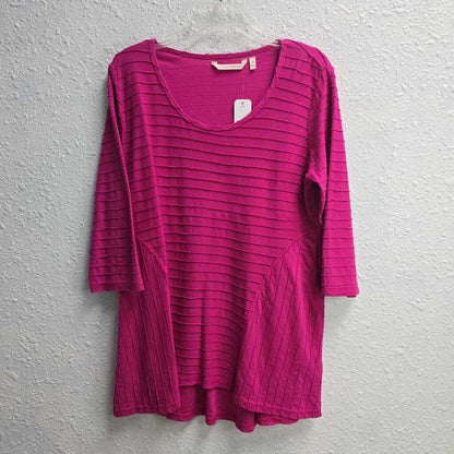 All the Right Seams Top-New w/ Tags