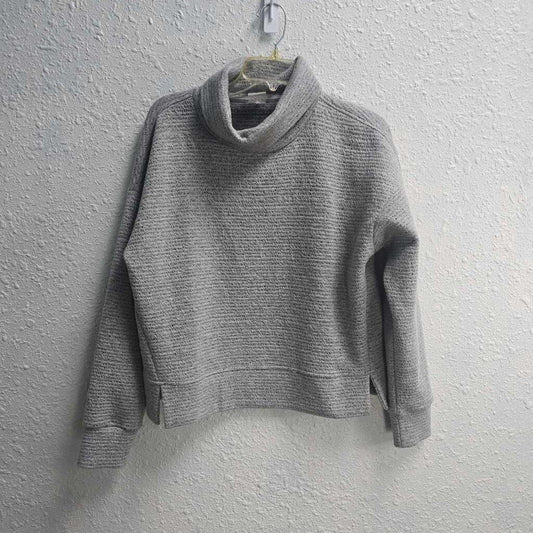 Active Turtleneck Top